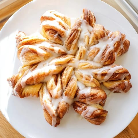 Cinnamon Roll Pull-Apart Snowflake