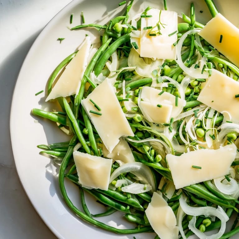 The English Ivy salad, a gorgeous vegetarian dish with bright green snap peas and crumbled white cheese.